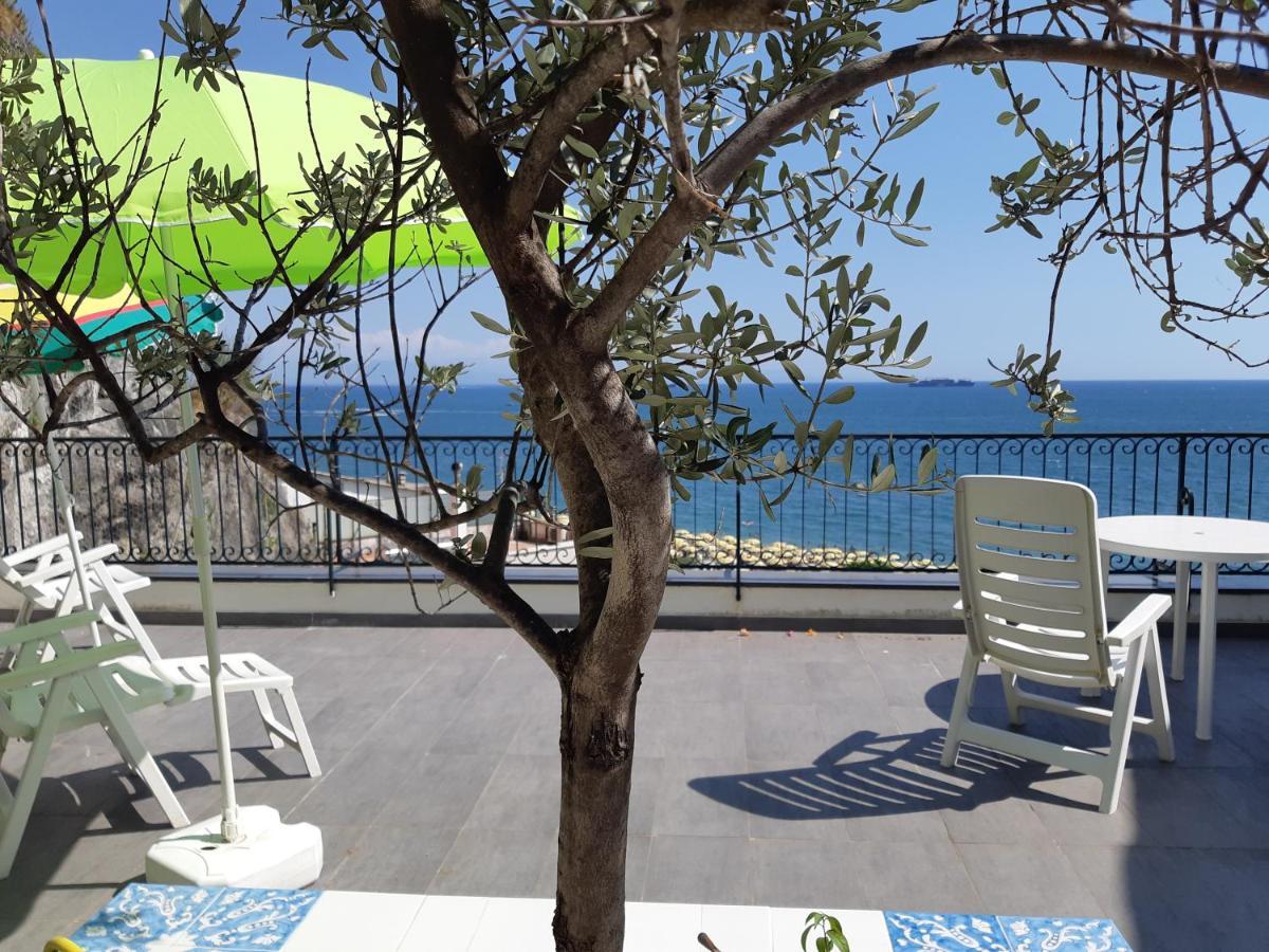 Amalfi Coast Emotions Apartment Vietri Bagian luar foto