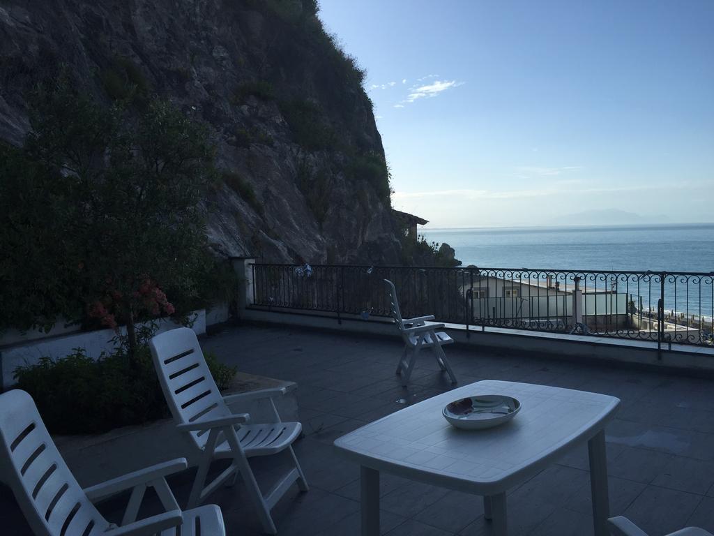 Amalfi Coast Emotions Apartment Vietri Bagian luar foto